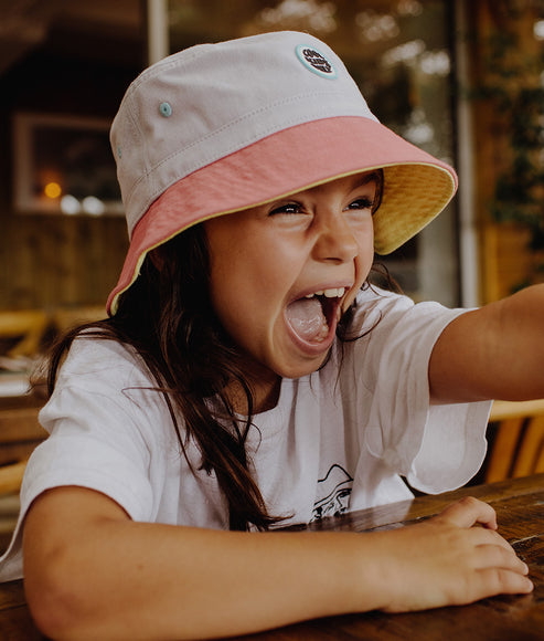 Hello Hossy Bucket Hat - Mini Lychee