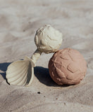 Natruba Ocean Rattle Shell - White