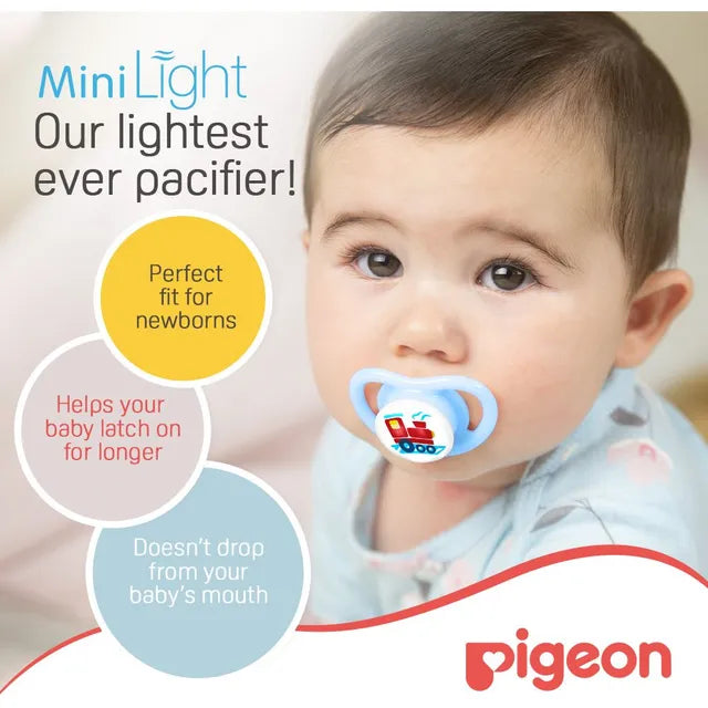 Pigeon Mini Light Pacifier Boy S - Train