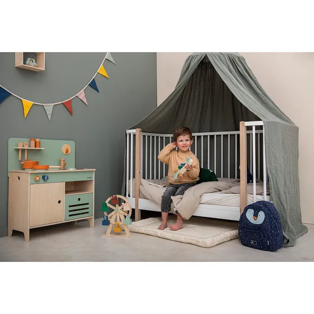 Trixie Wooden Ferris Wheel - Laadlee