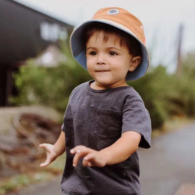 Hello Hossy Bucket Hat - Mini Chesnut Kids - Laadlee