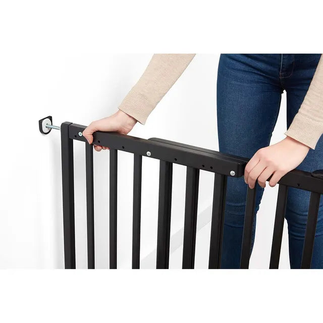 Badabulle Deco Pop Wooden Extending Safety Gate - Black - Laadlee