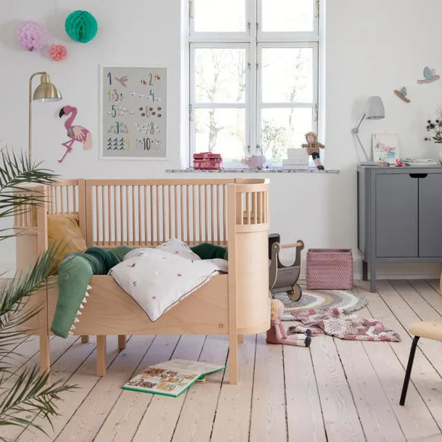 Sebra Baby & Junior Bed - Wooden Edition - Laadlee