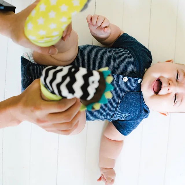 Bbluv Duo Foot Finders Socks with Rattle - Hedgehog And Racoon - Laadlee