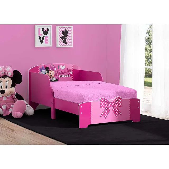 Delta Children Minnie Mouse Wooden Bed