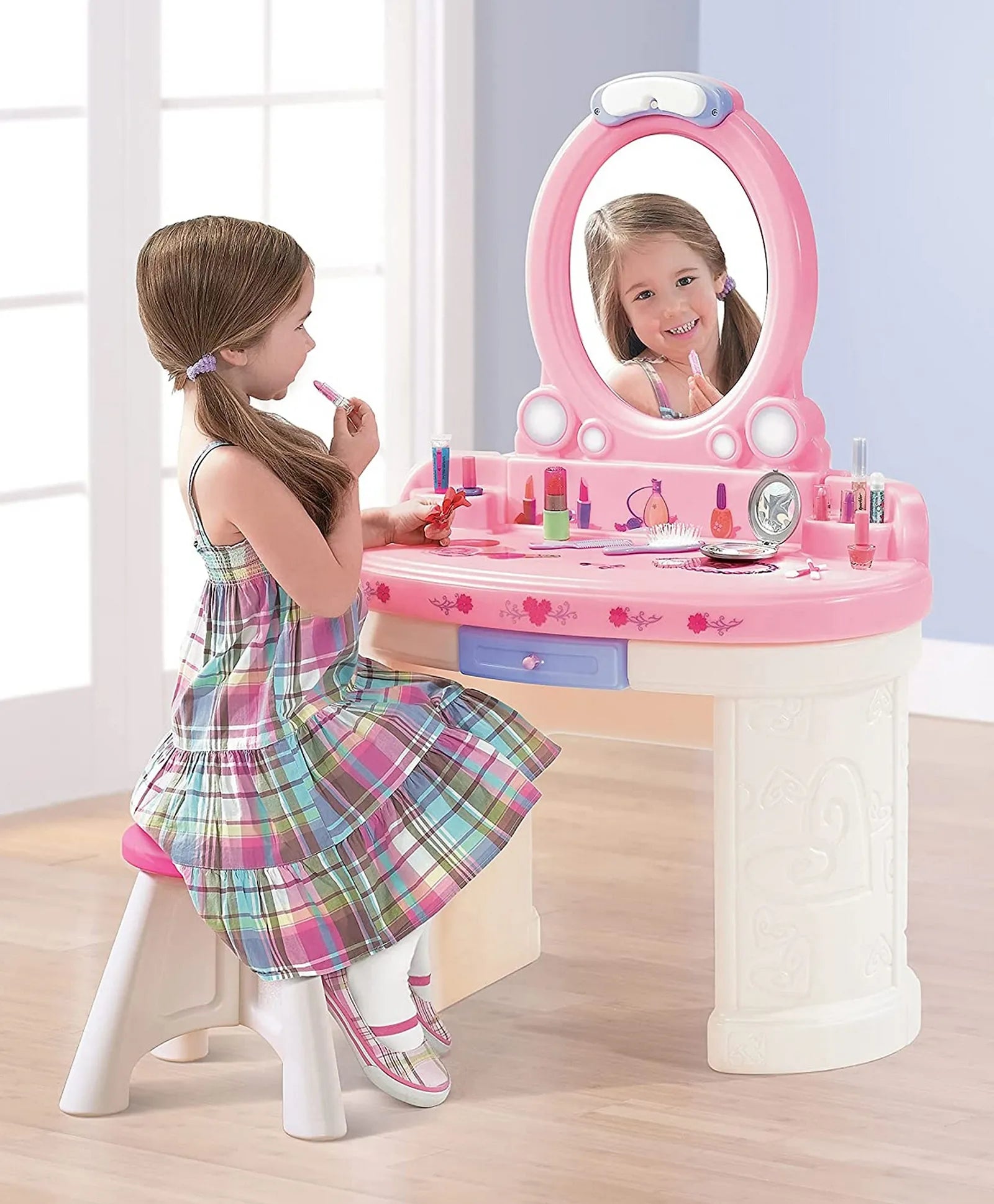 Step2 Fantasy Vanity - Laadlee