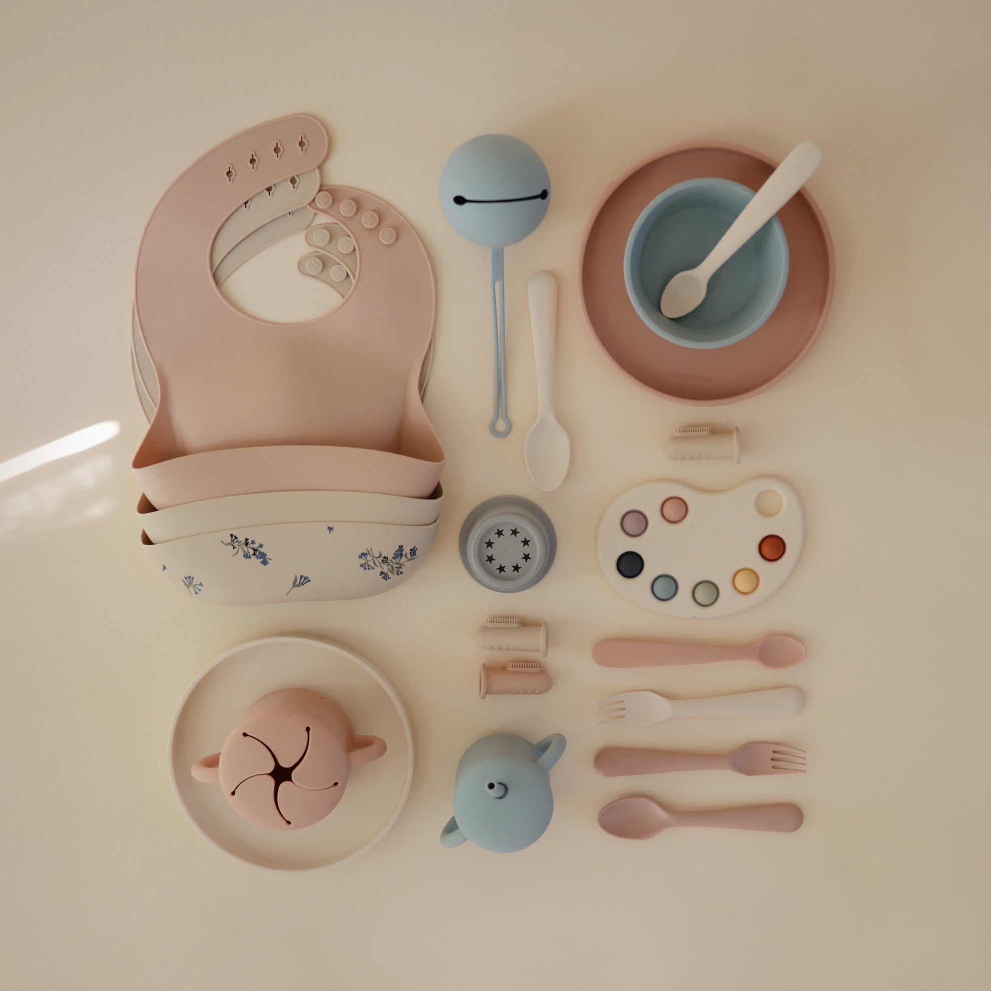 Mushie Pacifier Case Powder Blue - Laadlee