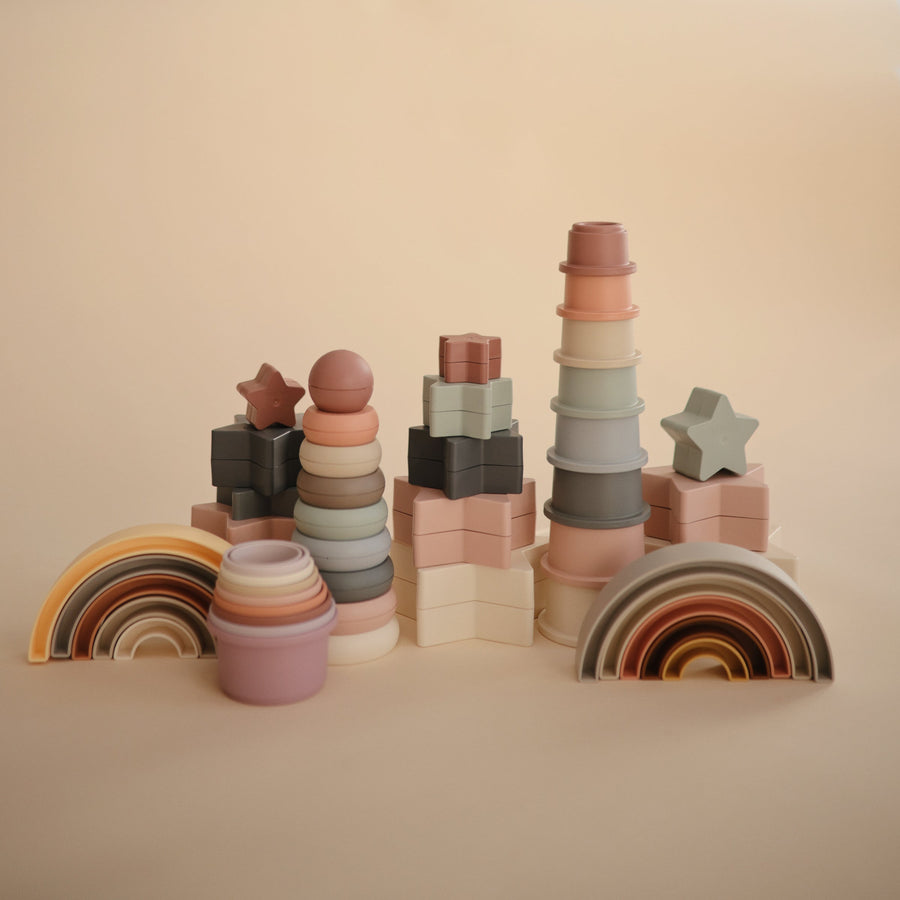 Mushie Stacking Rainbow Tropical - Laadlee