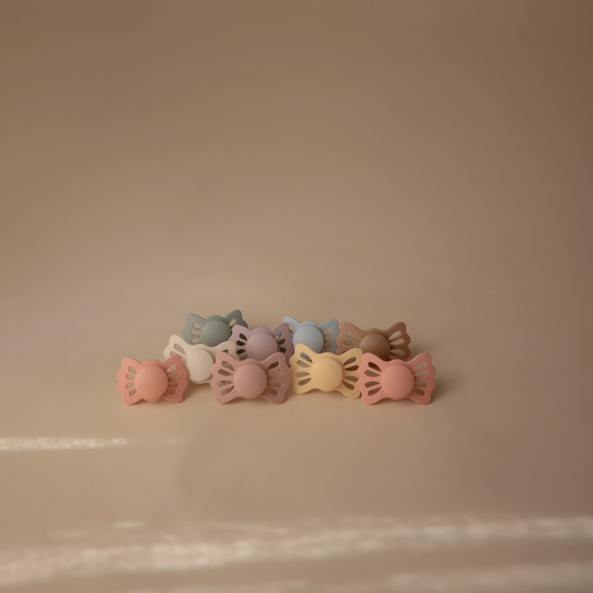 Frigg Lucky Symmetrical Silicone Baby Pacifier 6M-18M, Pale Daffodil - Size 2 - Laadlee