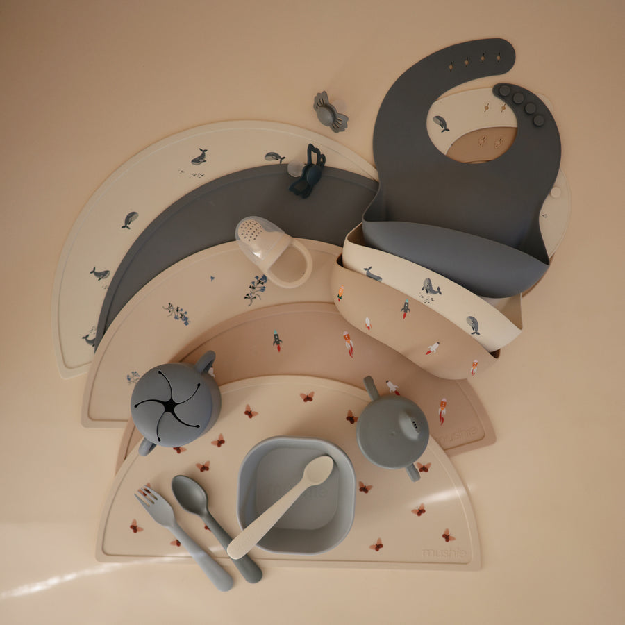 Mushie Silicone Mat Planets - Laadlee