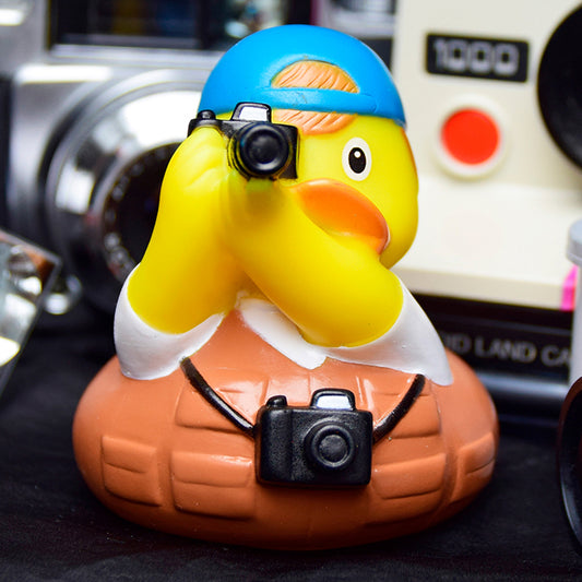 Lilalu Photographer Duck Design