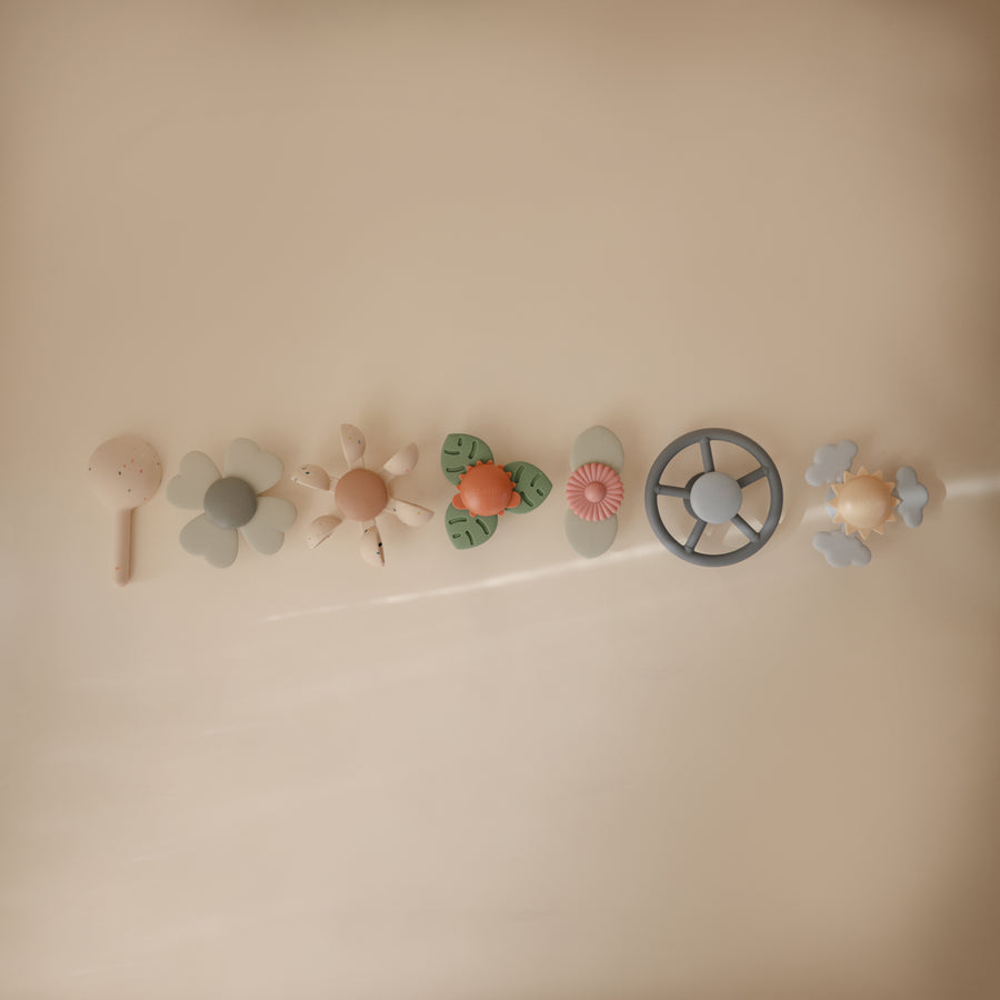 mushie-water-wheel-bath-toy-3