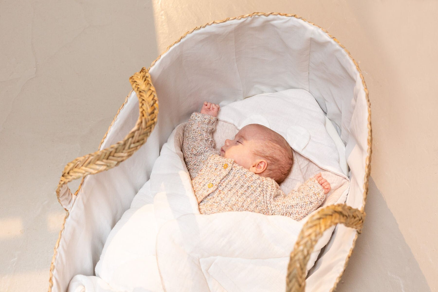 Childhome Moses Basket + Mattress - Seagrass Natural