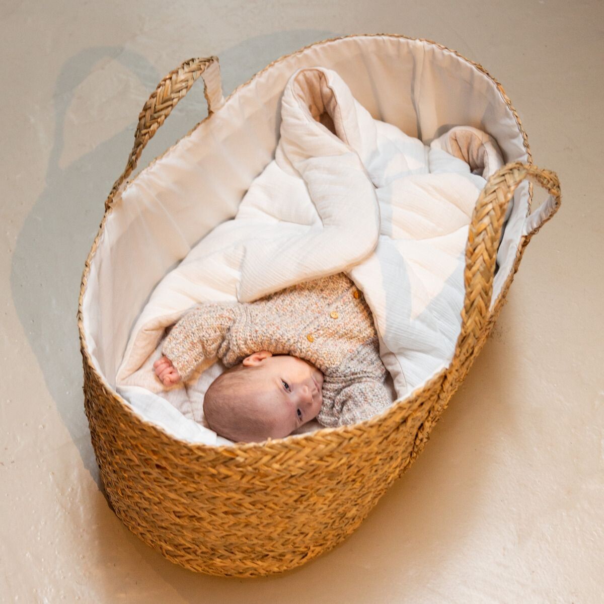 Childhome Moses Basket + Mattress - Seagrass Natural