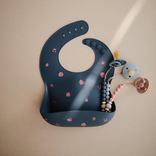 Mushie Silicone Bib Shells Smoke - Laadlee