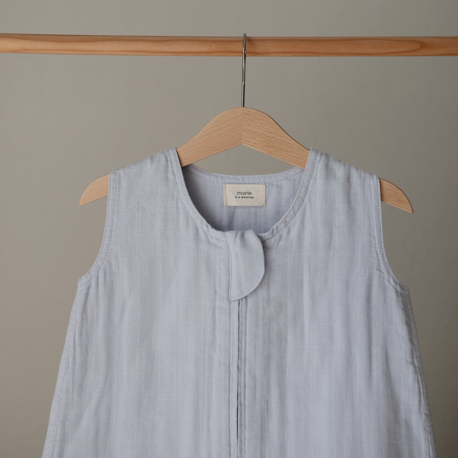 mushie-muslin-sleep-bag-baby-blue-7