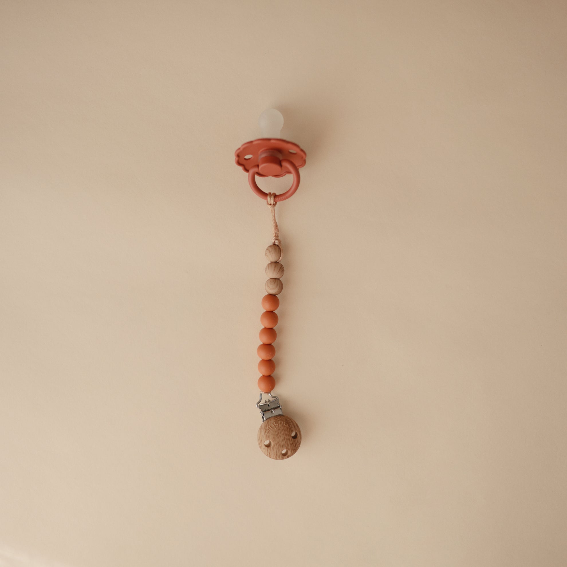Mushie Pacifier Clips Eva Clementine - Laadlee