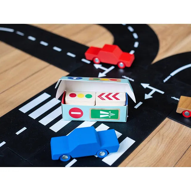 Waytoplay Road Blocks Set Traffic Signs