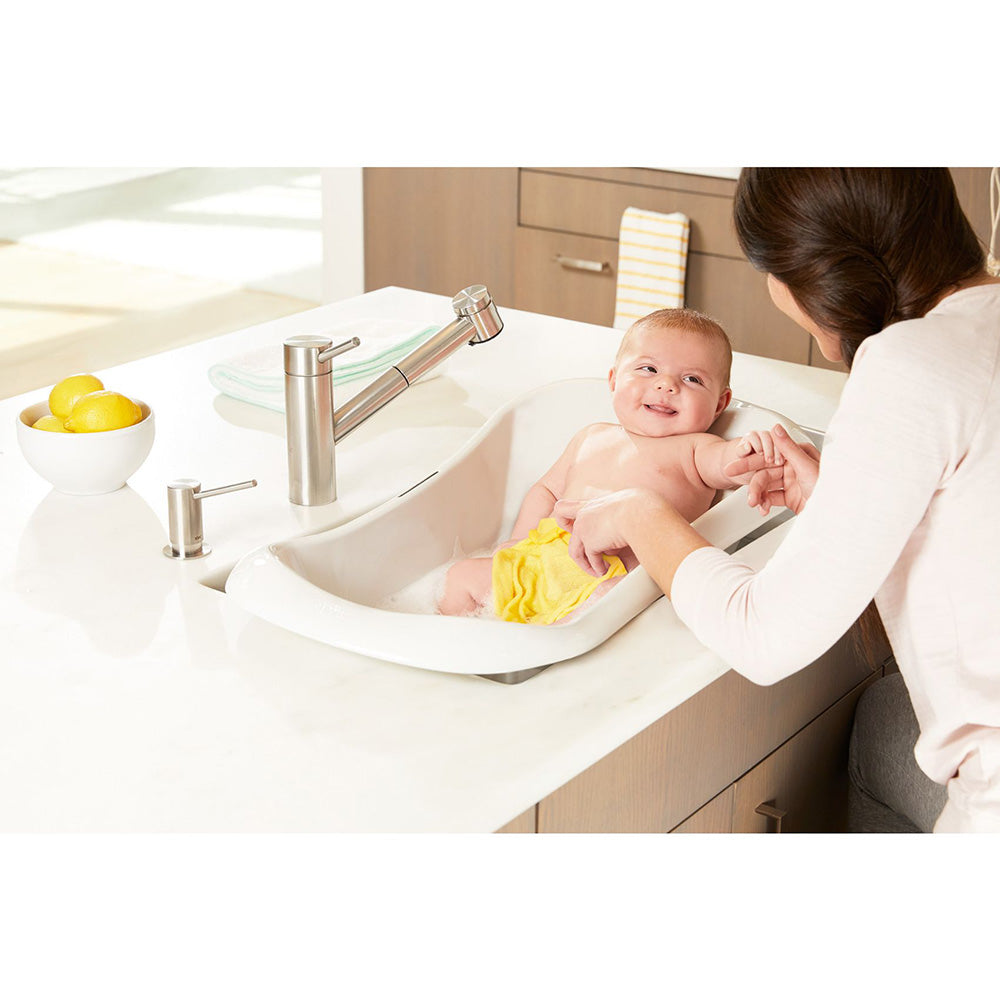 the-first-years-warming-comfort-bathtub-4