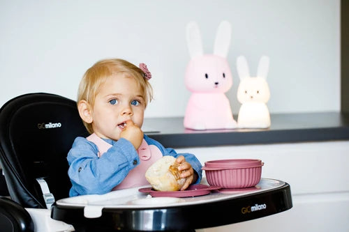 InnoGio - Gio Silicone Bib - Pink - Laadlee