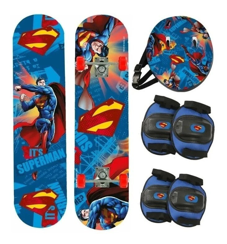 Warner Bros Superman Skateboard and Safety Pack