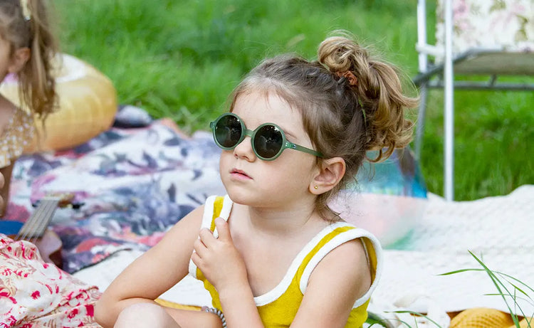 Ki ET LA WOAM - Sunglasses - Bottle Green - Laadlee