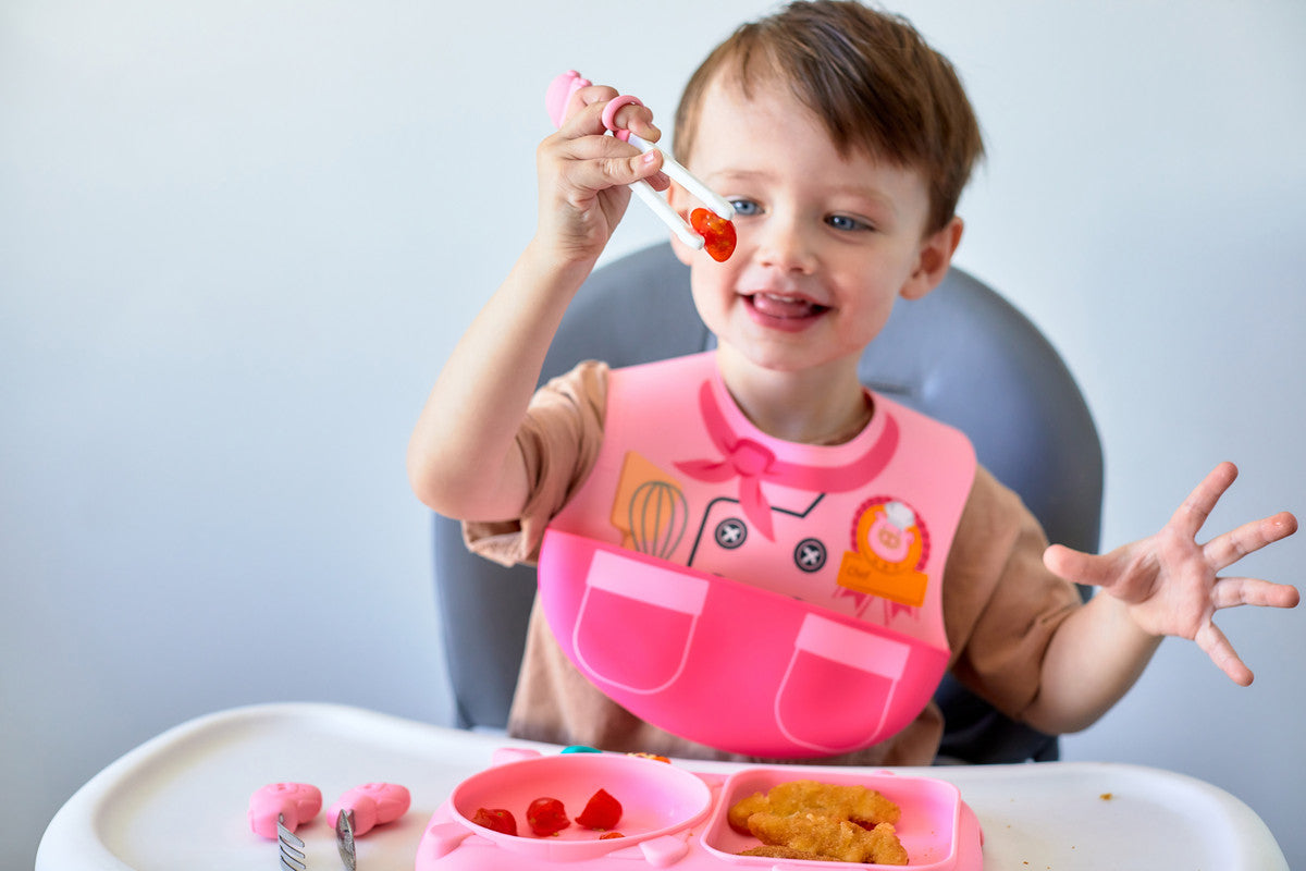Marcus & Marcus - Wide Coverage Silicone Bib - Little Chef - Pink - Laadlee