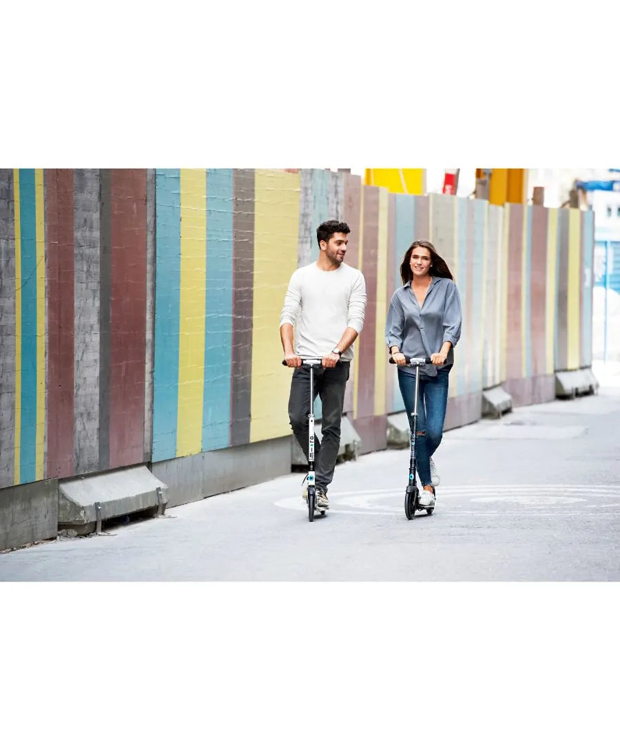 Micro Flex Scooter - Cream - Laadlee