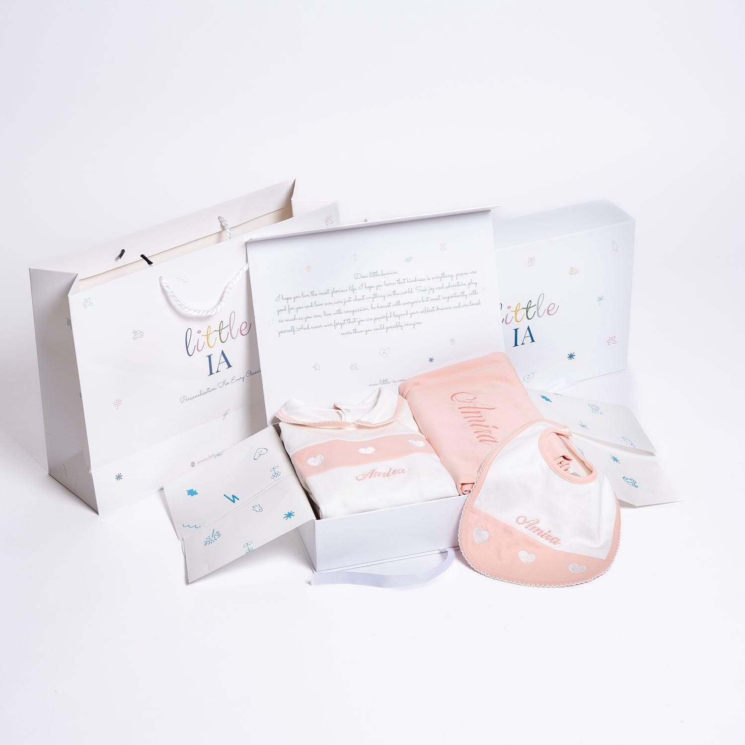 Little IA Organic Cotton Heart Sleepsuit & Bib Set - Laadlee