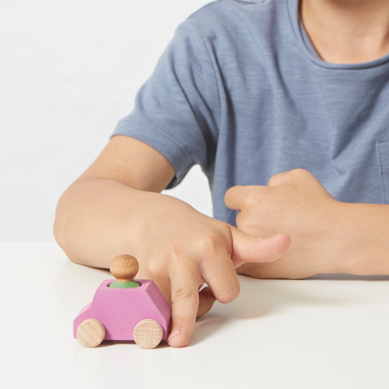 Lubulona Pink Wooden Car with Green Figure - Laadlee