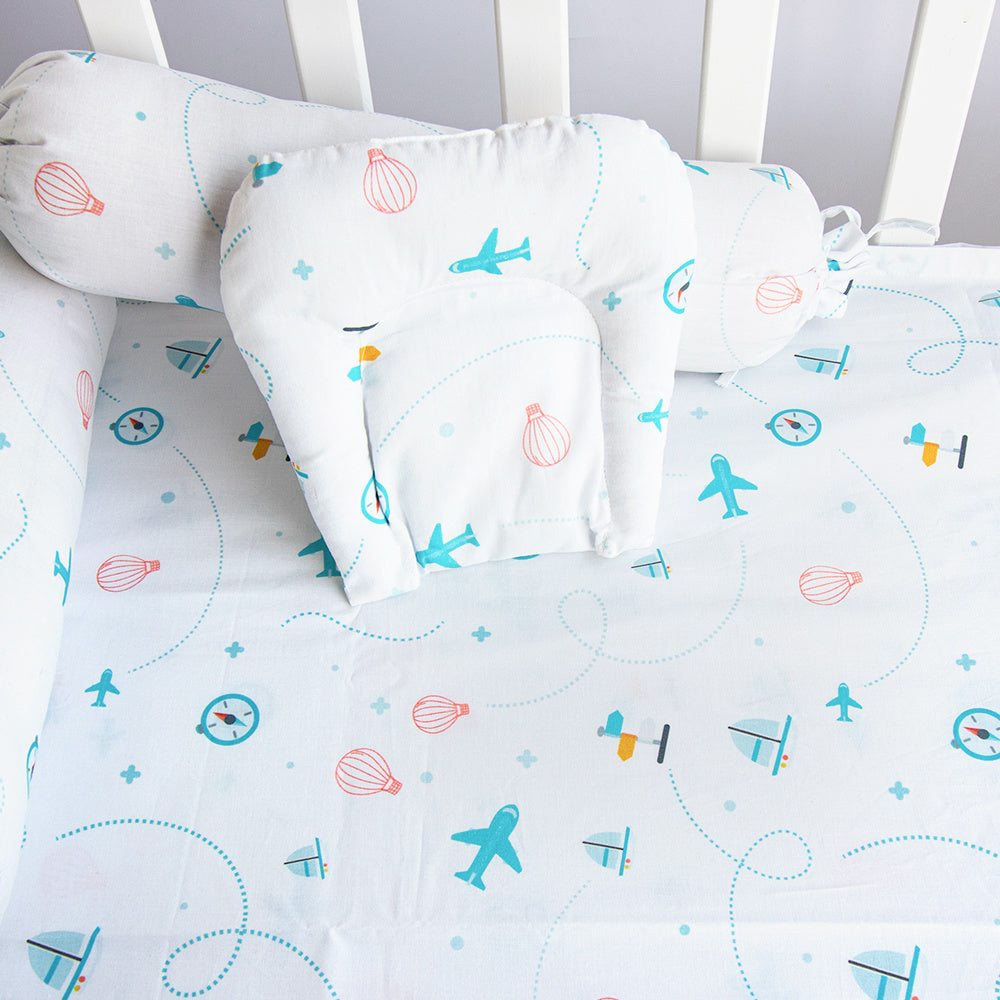 Yellow Doodle Organic Bedding Gift Basket - Lil Travellers - Laadlee