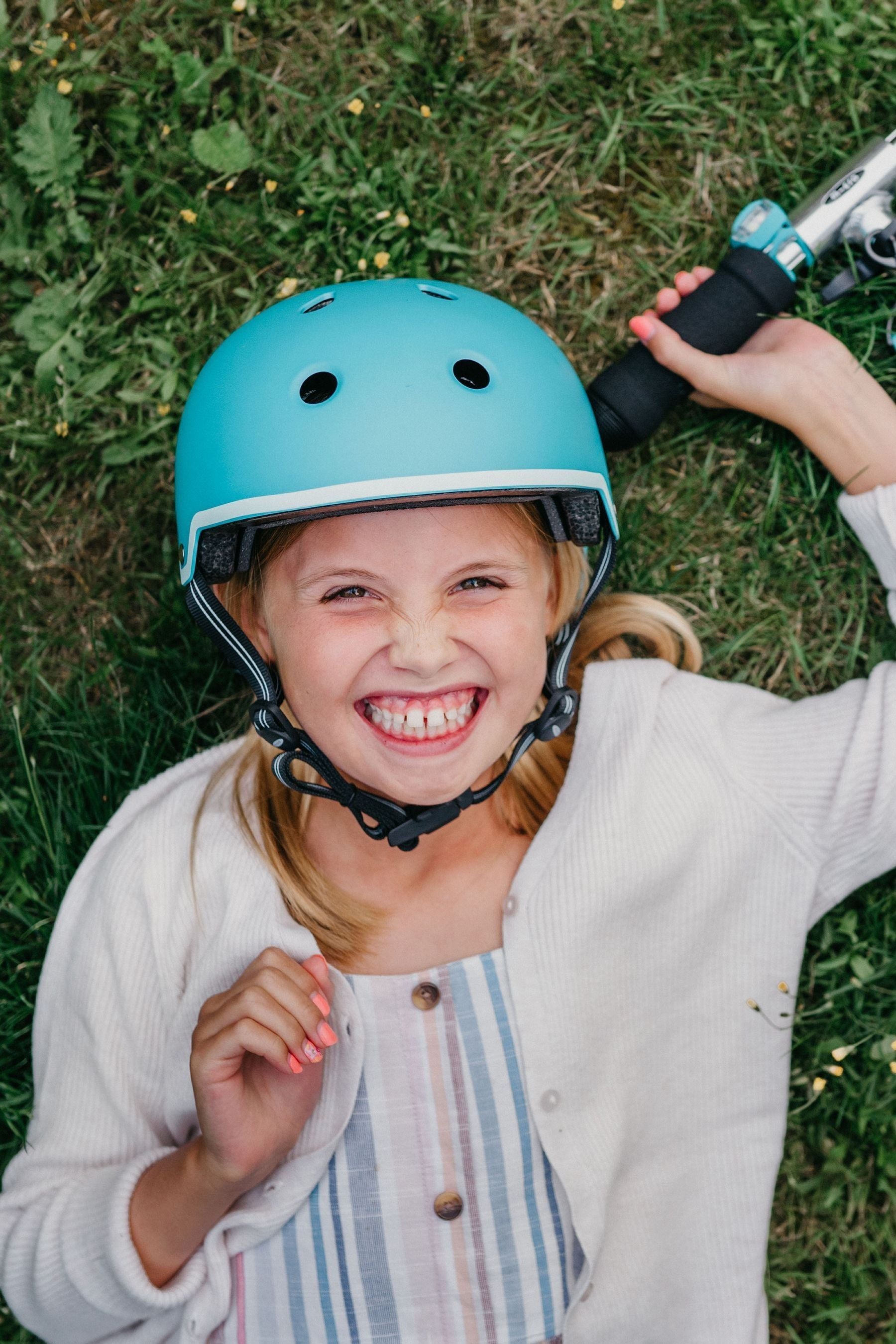 Micro PC Helmet - Mint - Laadlee