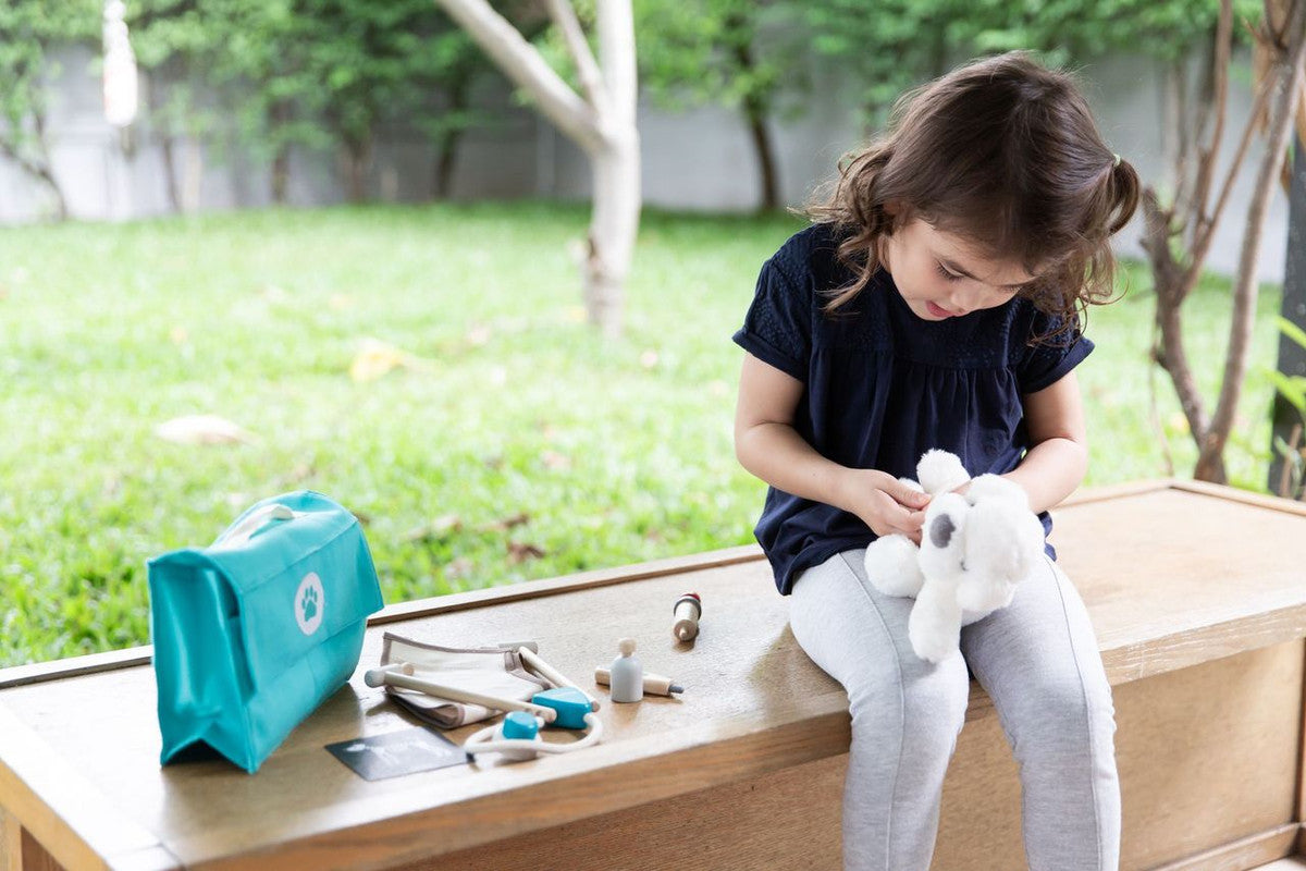 PlanToys Vet Set - Laadlee