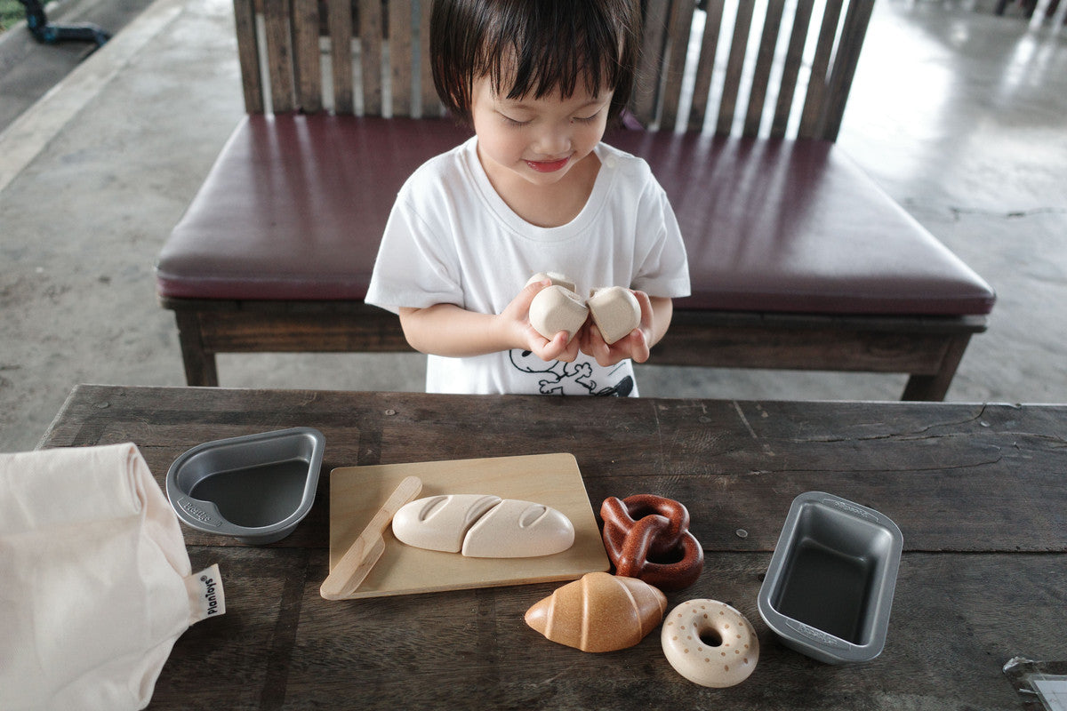 PlanToys Bread Set - Laadlee