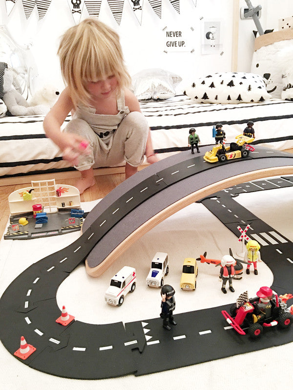 Waytoplay King Of The Road - Laadlee