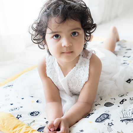 Yellow Doodle Reversible Comfort Quilt - Superbaby - Laadlee