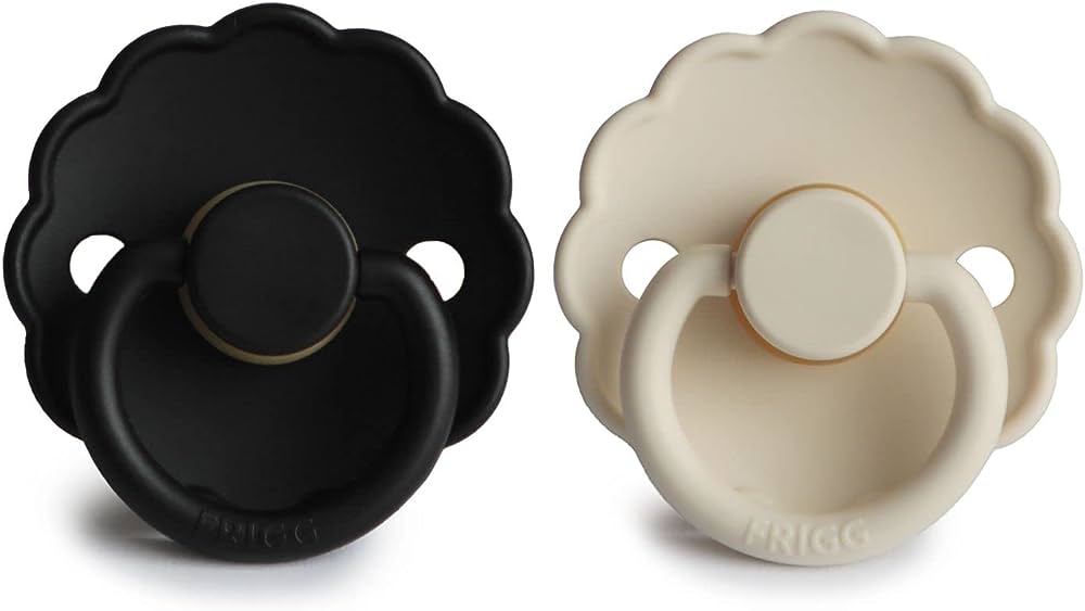 Frigg Daisy Latex Baby Pacifier 6M-18M, 2Pack, Jet Black/Cream - Size 2 - Laadlee
