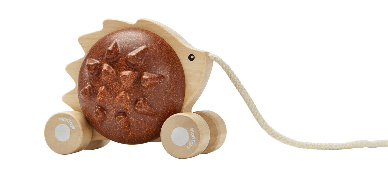 PlanToys Pull-Along Hedgehog - Brown - Laadlee