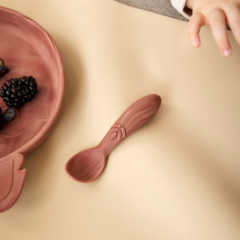 Nuuroo Ella Silicone Spoon 3-pack - Red Mix - Laadlee