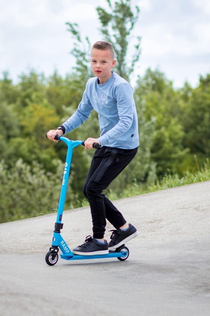 Micro Ramp Scooter - Cyan - Laadlee