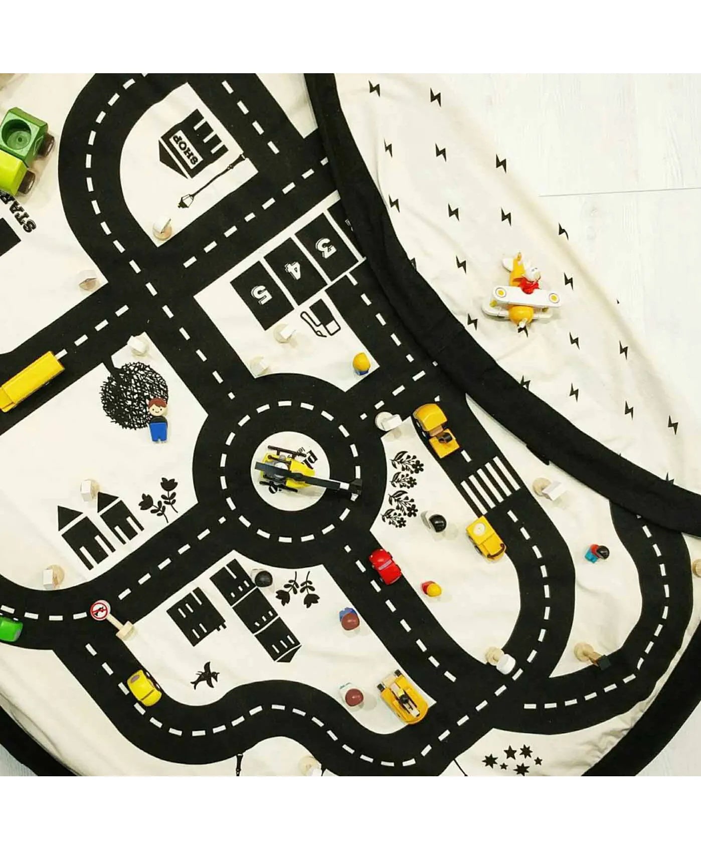 Play & Go Playmat & Storage Bag - Road Map - Laadlee