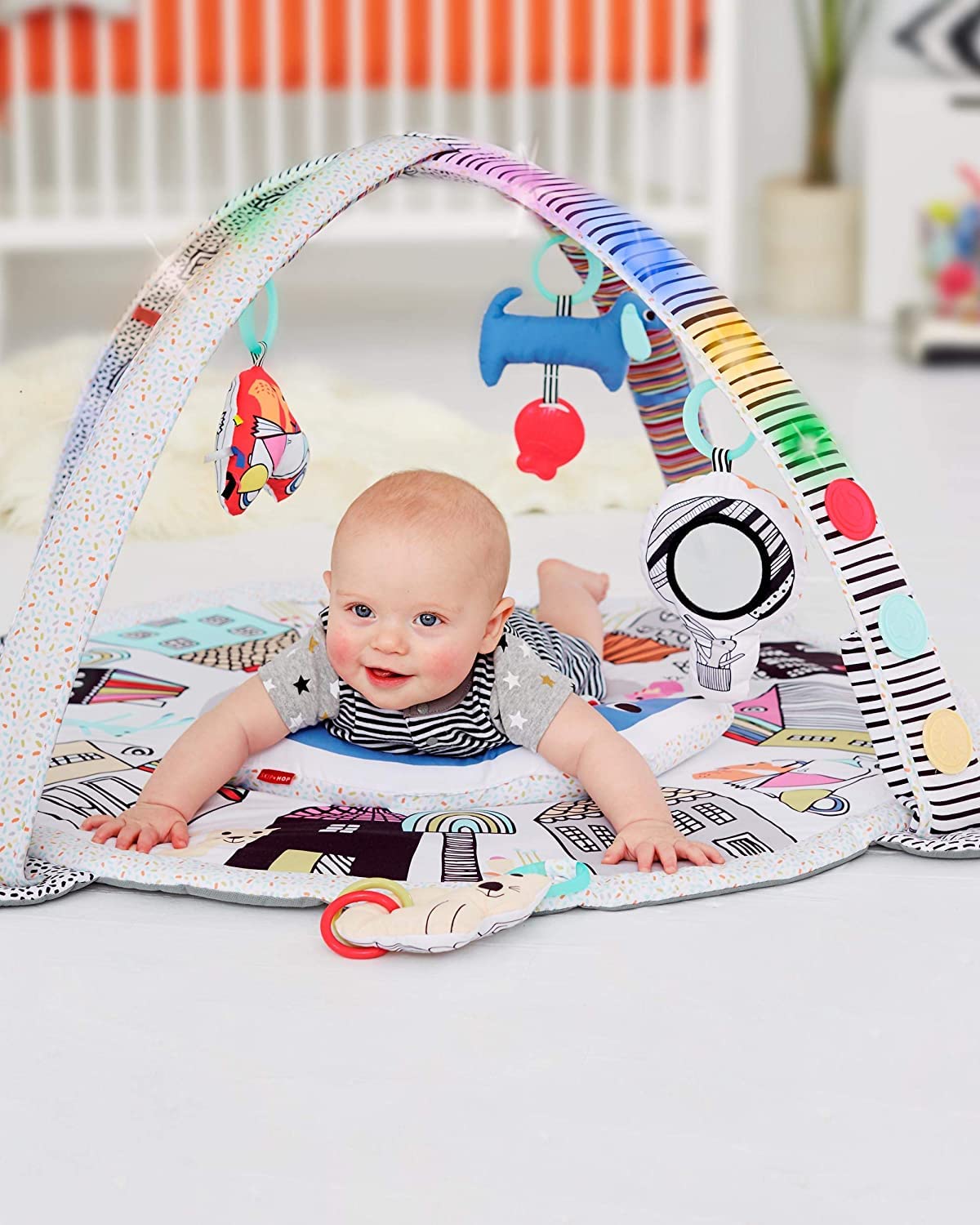 Skip Hop Vibrant Village Activity Gym - Laadlee