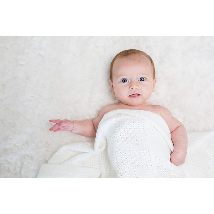 Lulujo Cellular Blanket - White - Laadlee