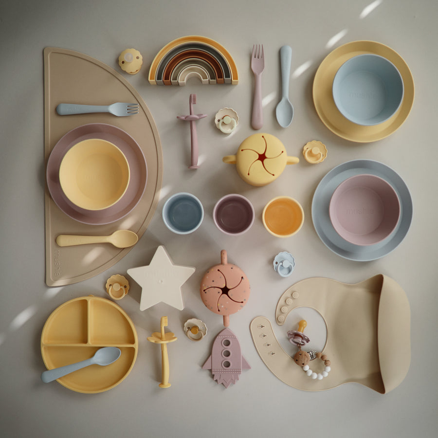 Mushie Silicone Plate Pale Daffodil - Laadlee