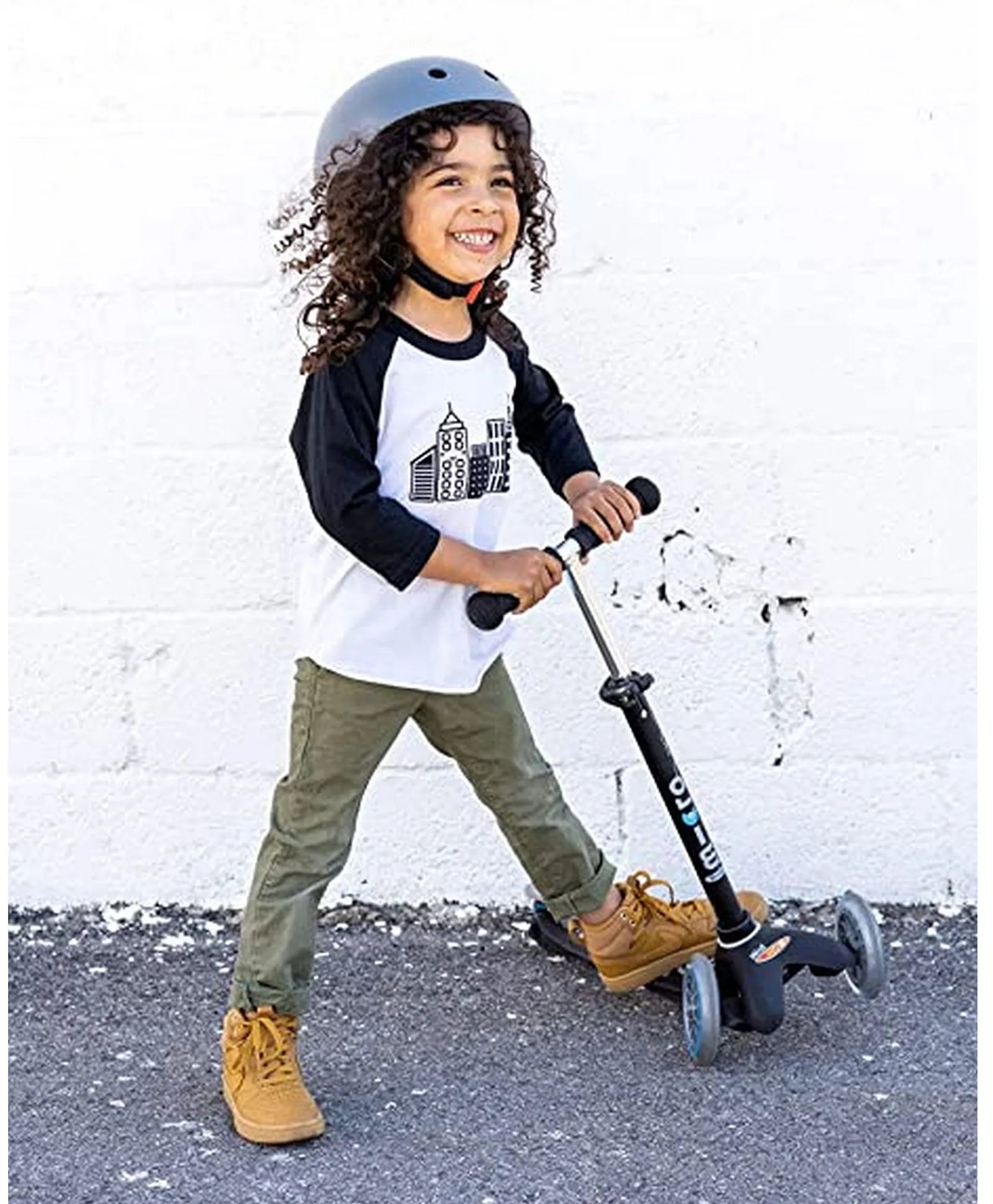 Micro Sprite Scooter with LED Wheels - Black - Laadlee