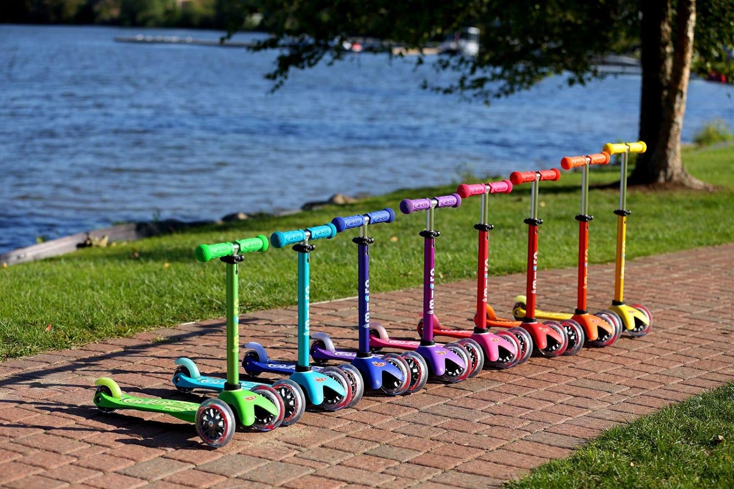 Micro Mini Deluxe Scooter with LED Wheels - Apricot - Laadlee