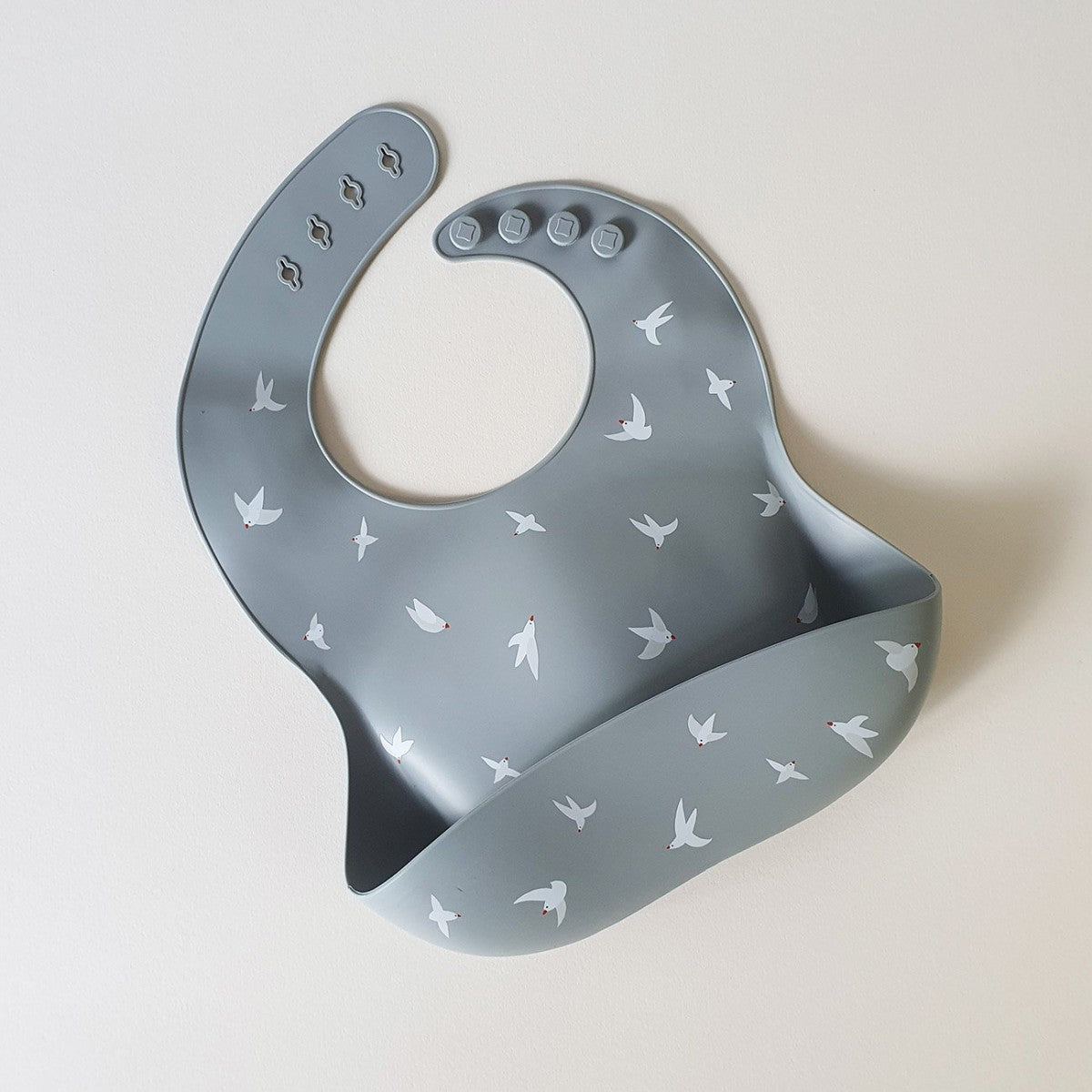 Mushie Silicone Bib Seagull Cadet - Laadlee