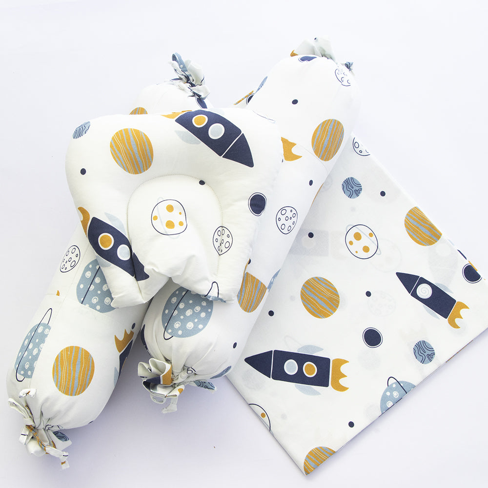 Yellow Doodle Organic Bedding Gift Basket - Child Of The Universe - Laadlee