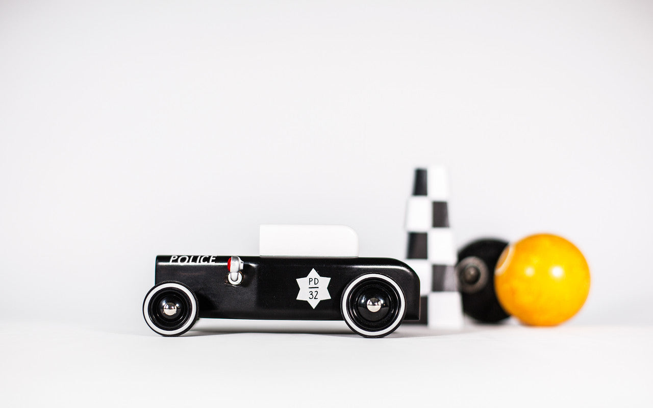 Candylab Outlaw Sheriff - Laadlee
