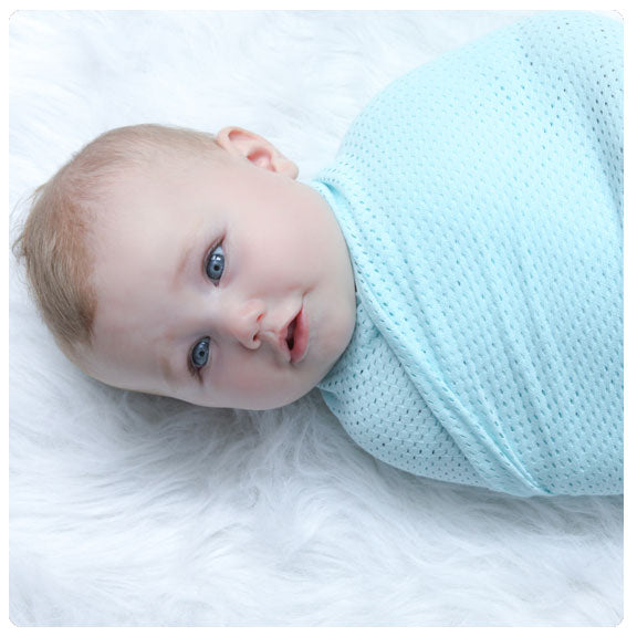 Woombie Old Fashioned Air Wrap - Pastel Pink, Cream, Pastel Green - Laadlee